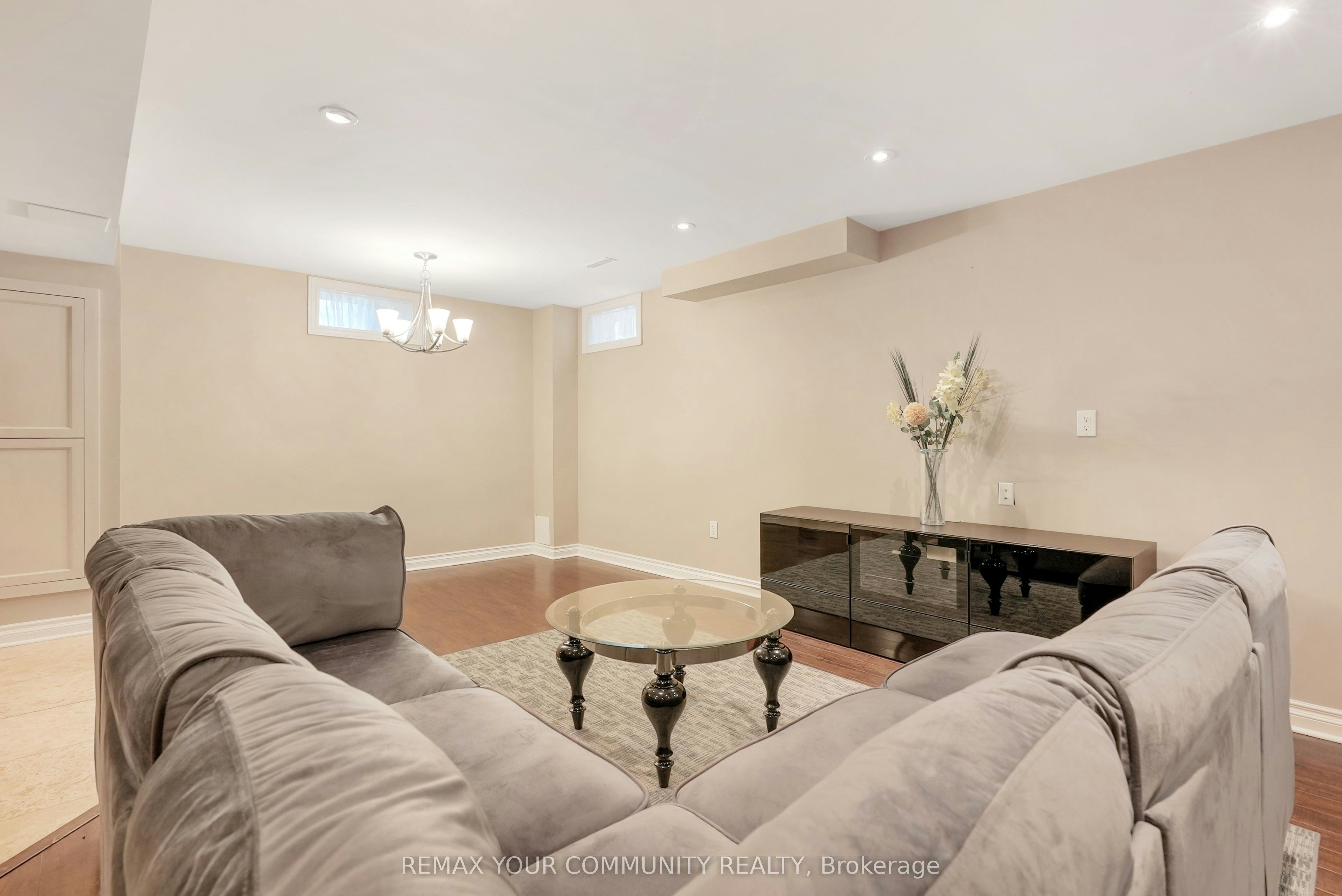 BSMT-112 Downy Emerald Drive, Bradford West Gwillimbury, ON, L3Z 0J2 - 11