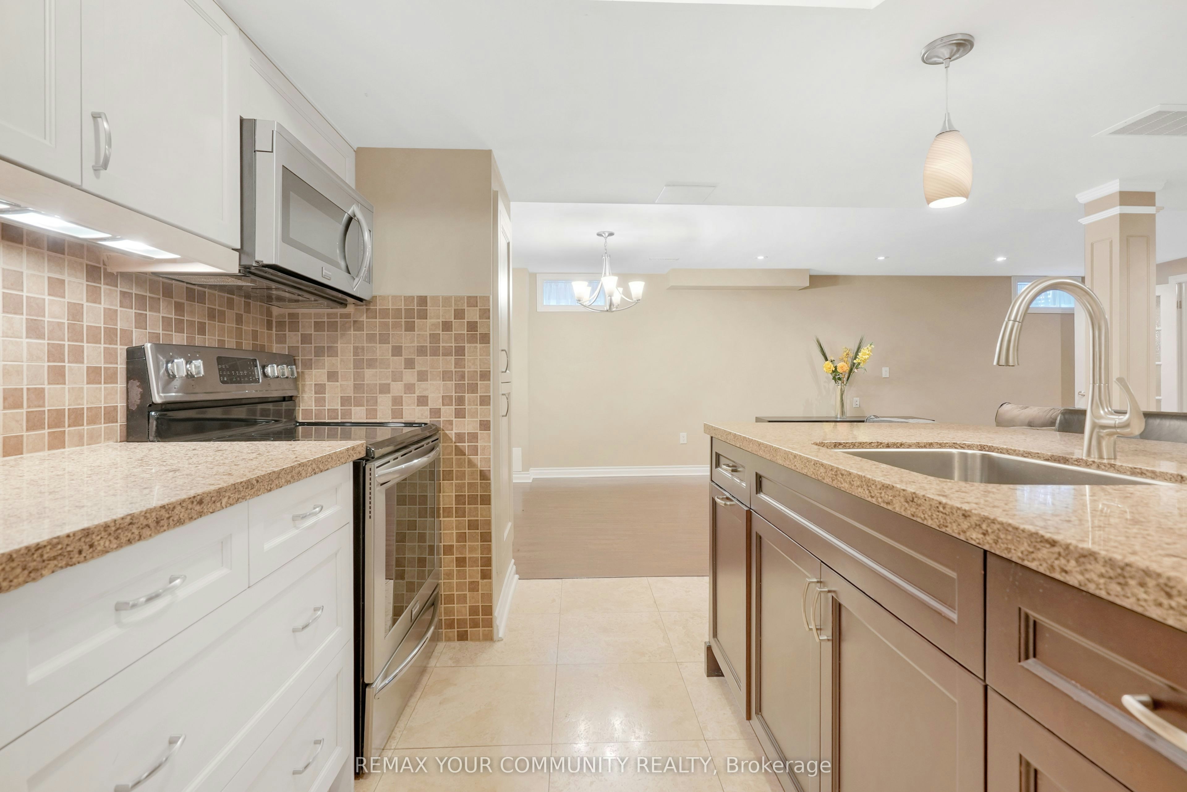 BSMT-112 Downy Emerald Drive, Bradford West Gwillimbury, ON, L3Z 0J2 - 20