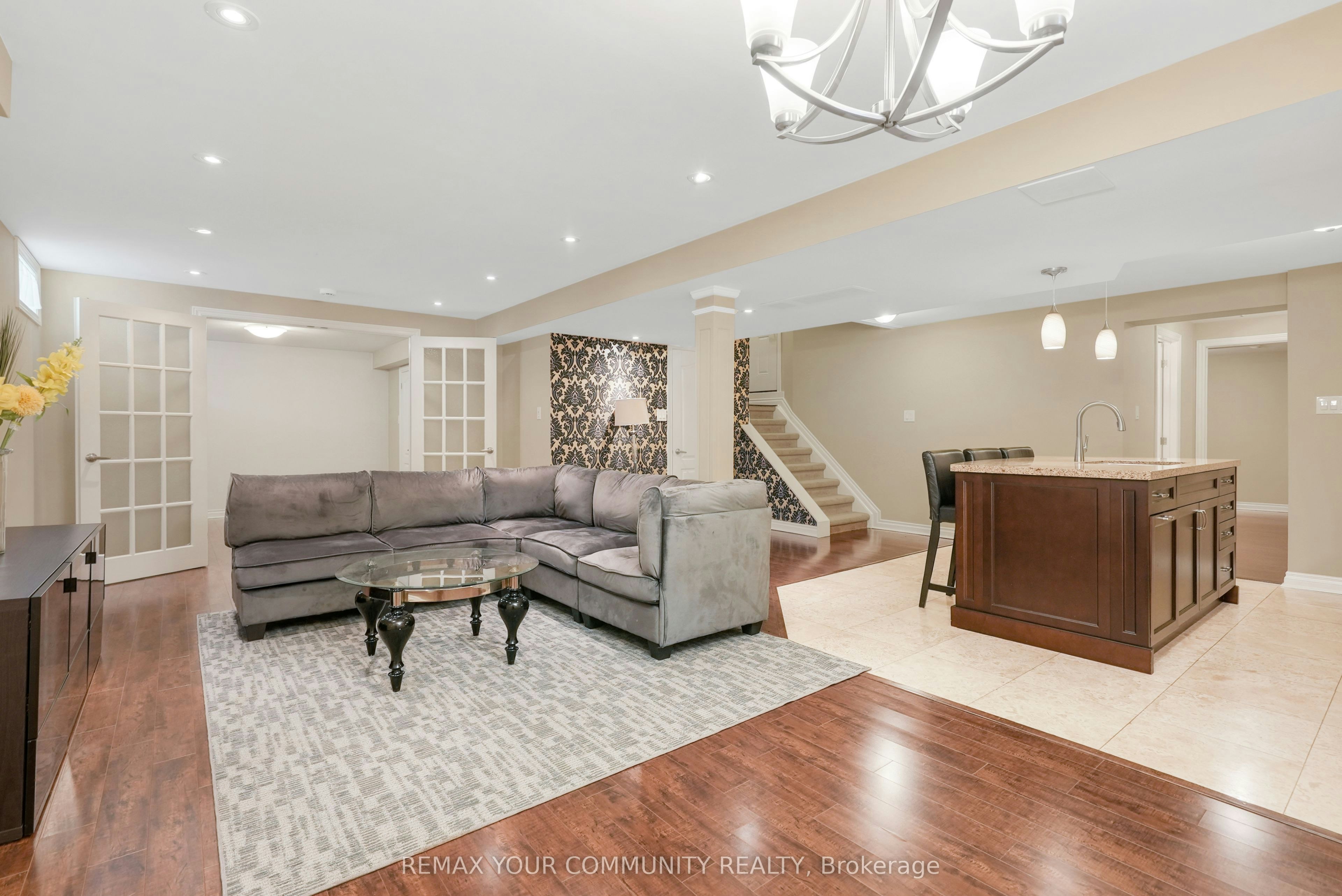 BSMT-112 Downy Emerald Drive, Bradford West Gwillimbury, ON, L3Z 0J2 - 10