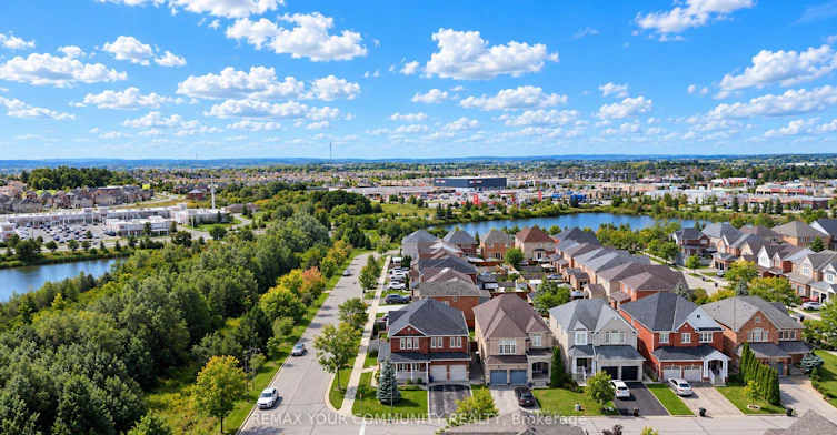 BSMT-112 Downy Emerald Drive, Bradford West Gwillimbury, ON, L3Z 0J2 - 3