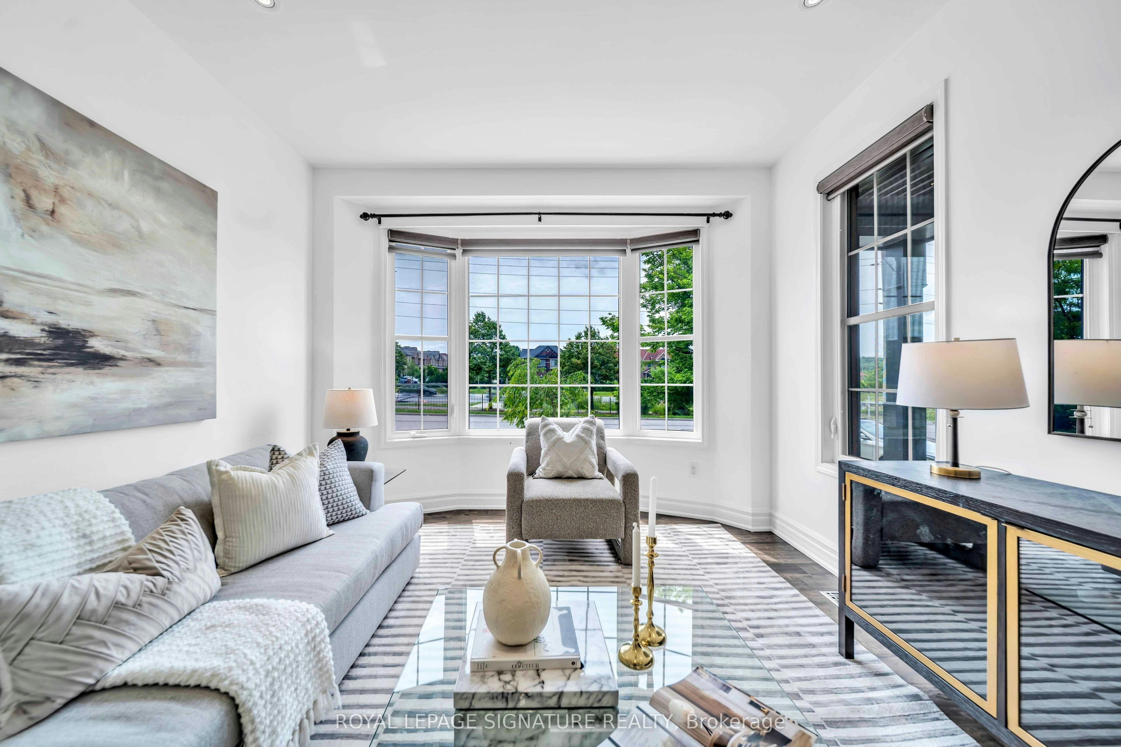 81 Bulmer Crescent, Newmarket, ON, L3X 3K1 - 4