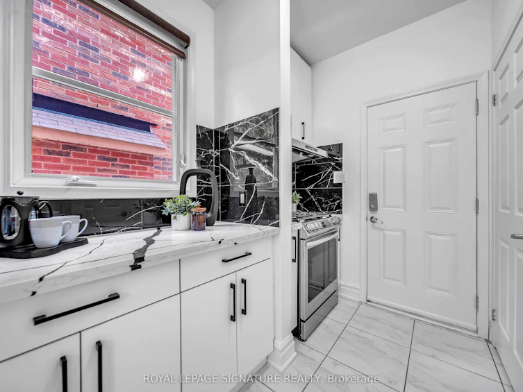 81 Bulmer Crescent, Newmarket, ON, L3X 3K1 - 13