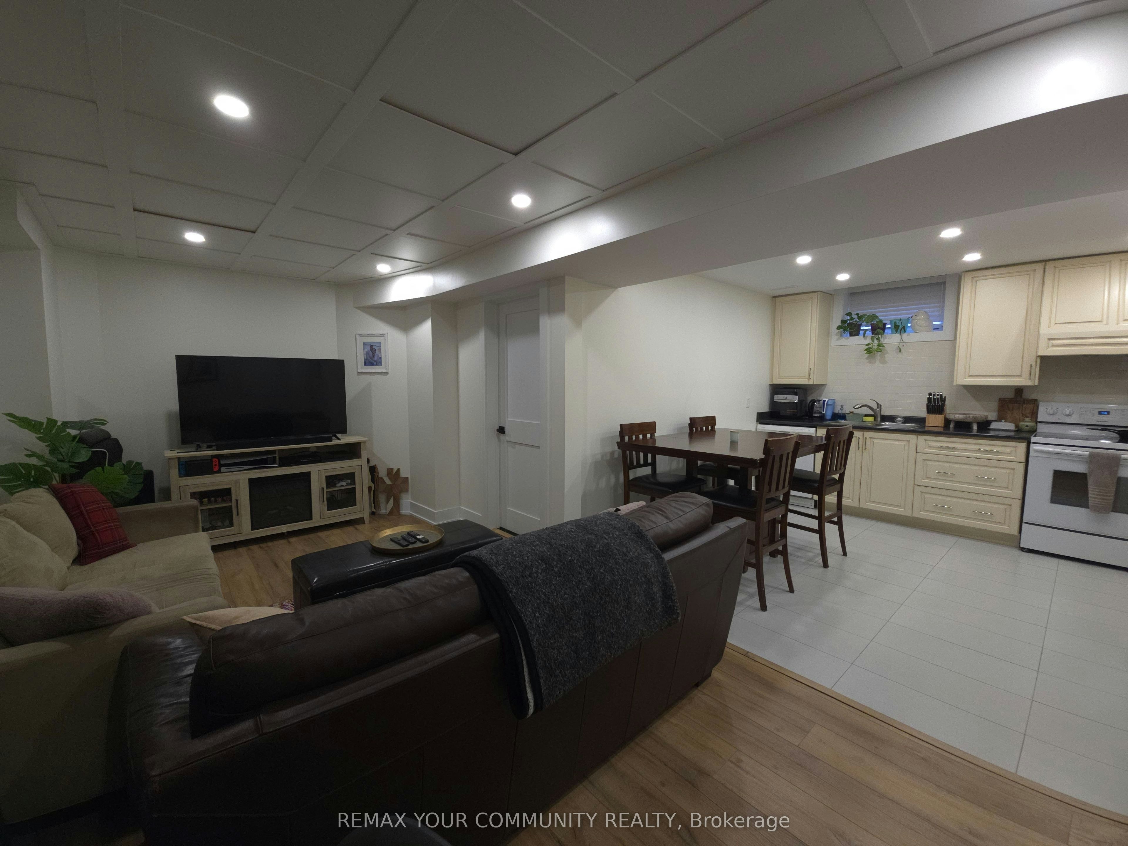 Basement-171 Dolores Crescent, Vaughan, ON, L4H 1C9 - 3