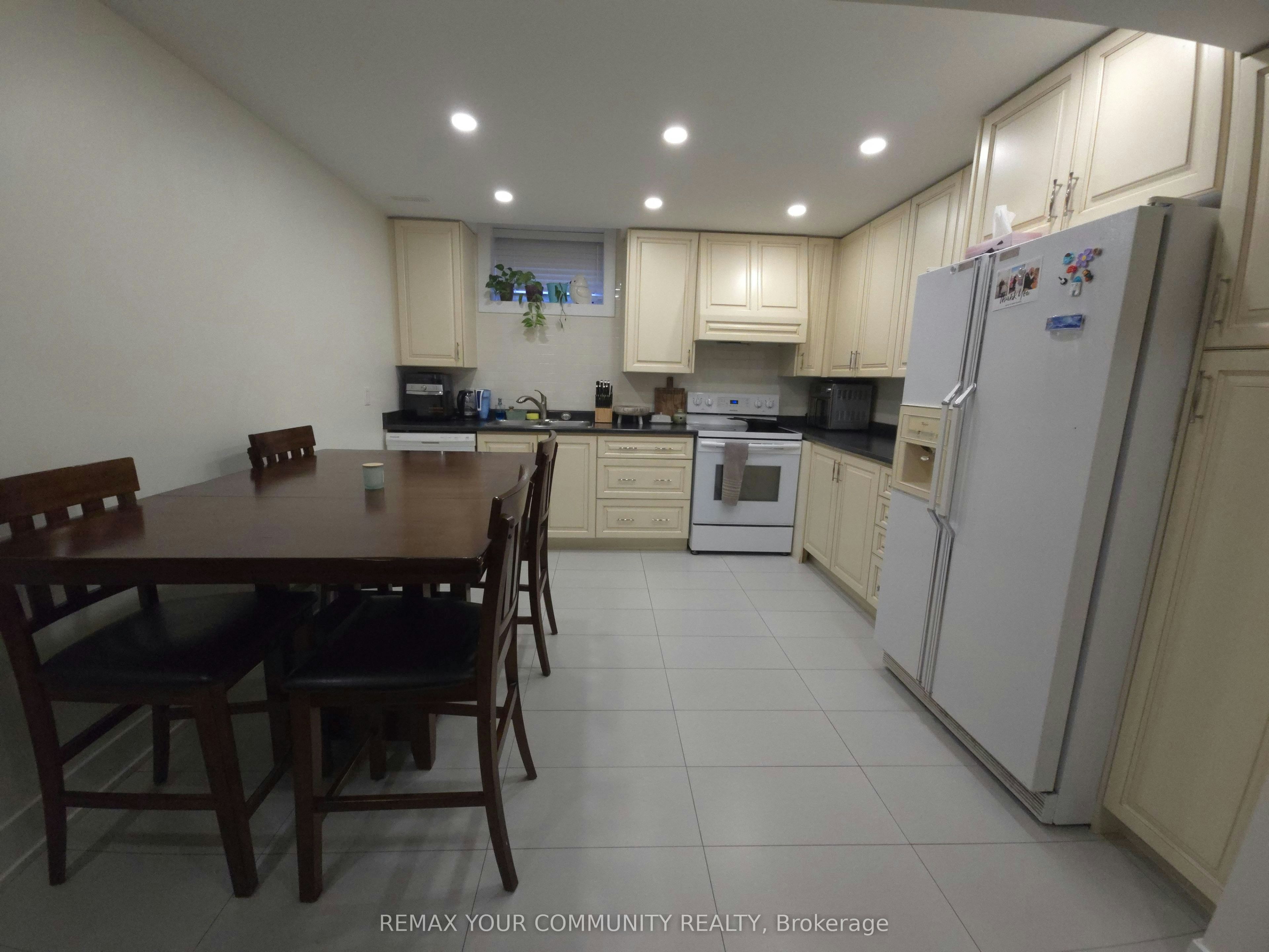 Basement-171 Dolores Crescent, Vaughan, ON, L4H 1C9 - 6
