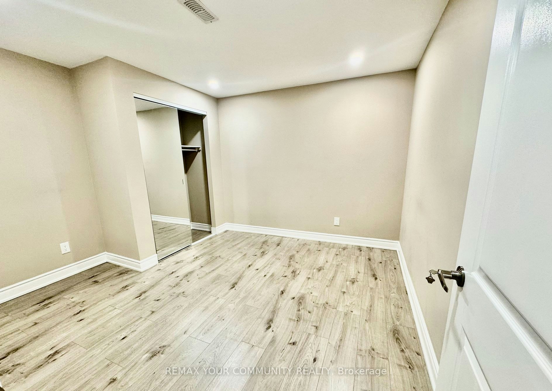 (Basement Apartment)-51 Murray Leonard Lane, East Gwillimbury, ON, L9N 0Z5 - 6