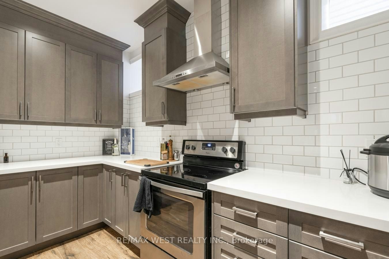 106 Port Royal Avenue, Vaughan, ON, L4H 4K6 - 9