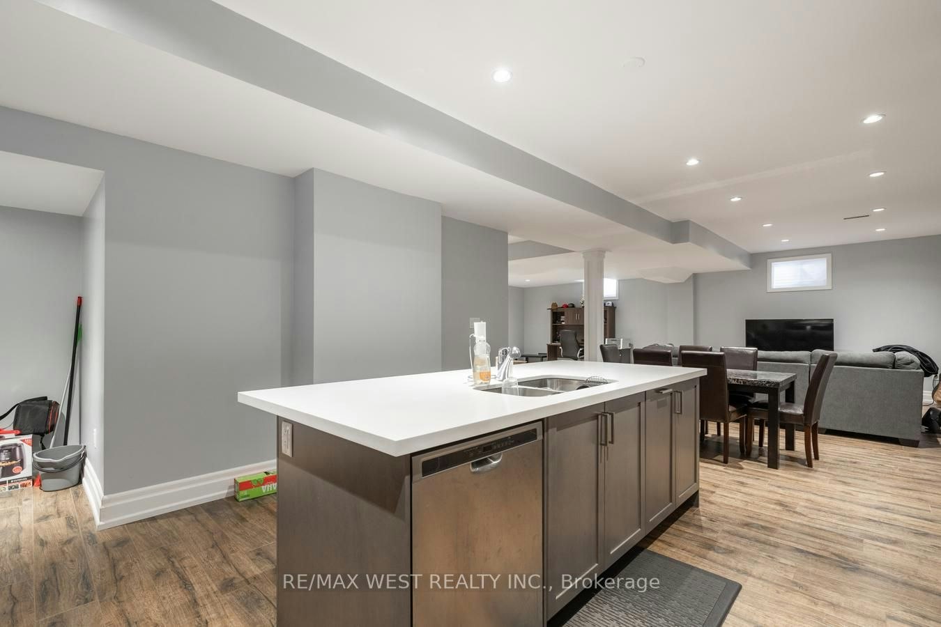 106 Port Royal Avenue, Vaughan, ON, L4H 4K6 - 11