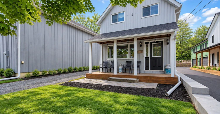 113 Main Street, King, ON, L0G 1T0 - 2