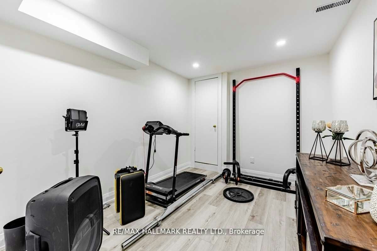 BSMT-71 Crystal Drive, Richmond Hill, ON, L4C 7Y7 - 9