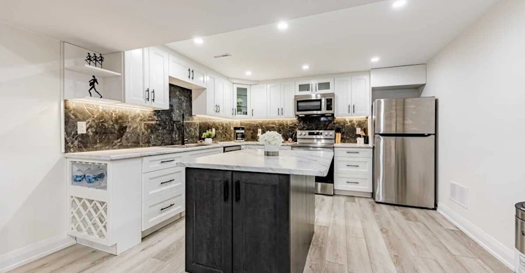 BSMT-71 Crystal Drive, Richmond Hill, ON, L4C 7Y7 - 6