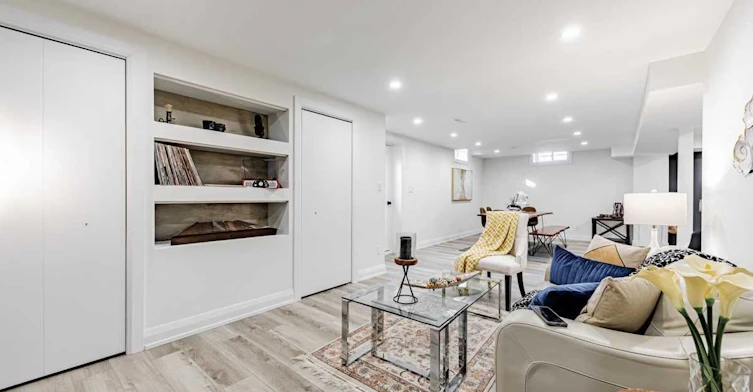 BSMT-71 Crystal Drive, Richmond Hill, ON, L4C 7Y7 - 5