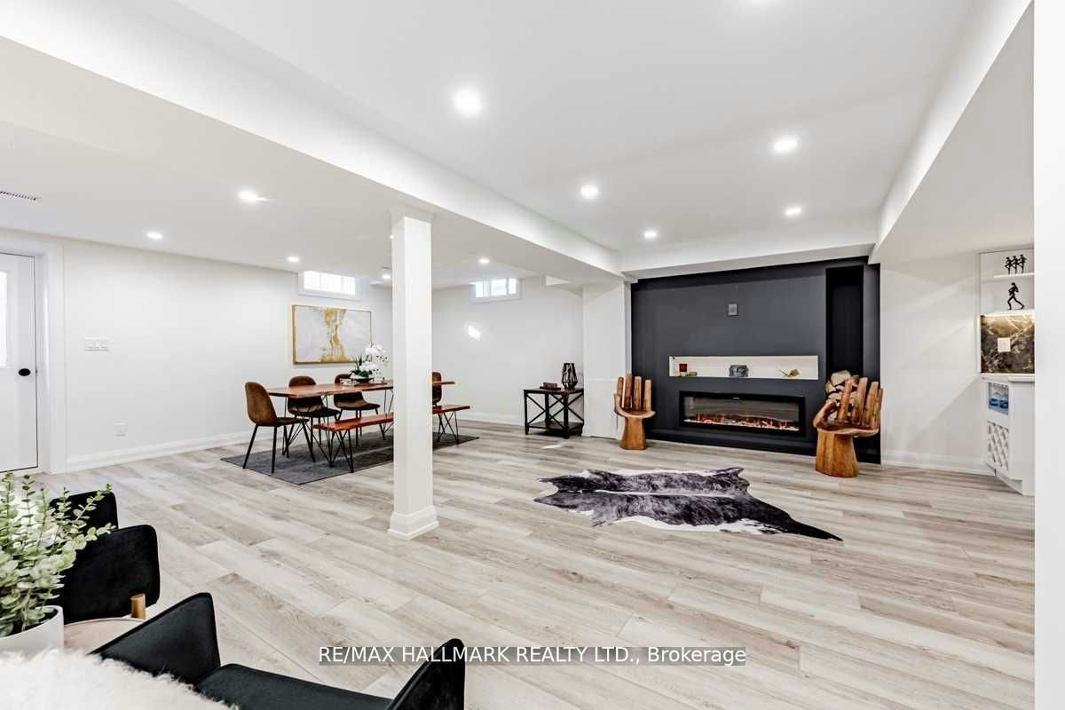 BSMT-71 Crystal Drive, Richmond Hill, ON, L4C 7Y7 - 3