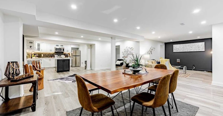 BSMT-71 Crystal Drive, Richmond Hill, ON, L4C 7Y7 - 2