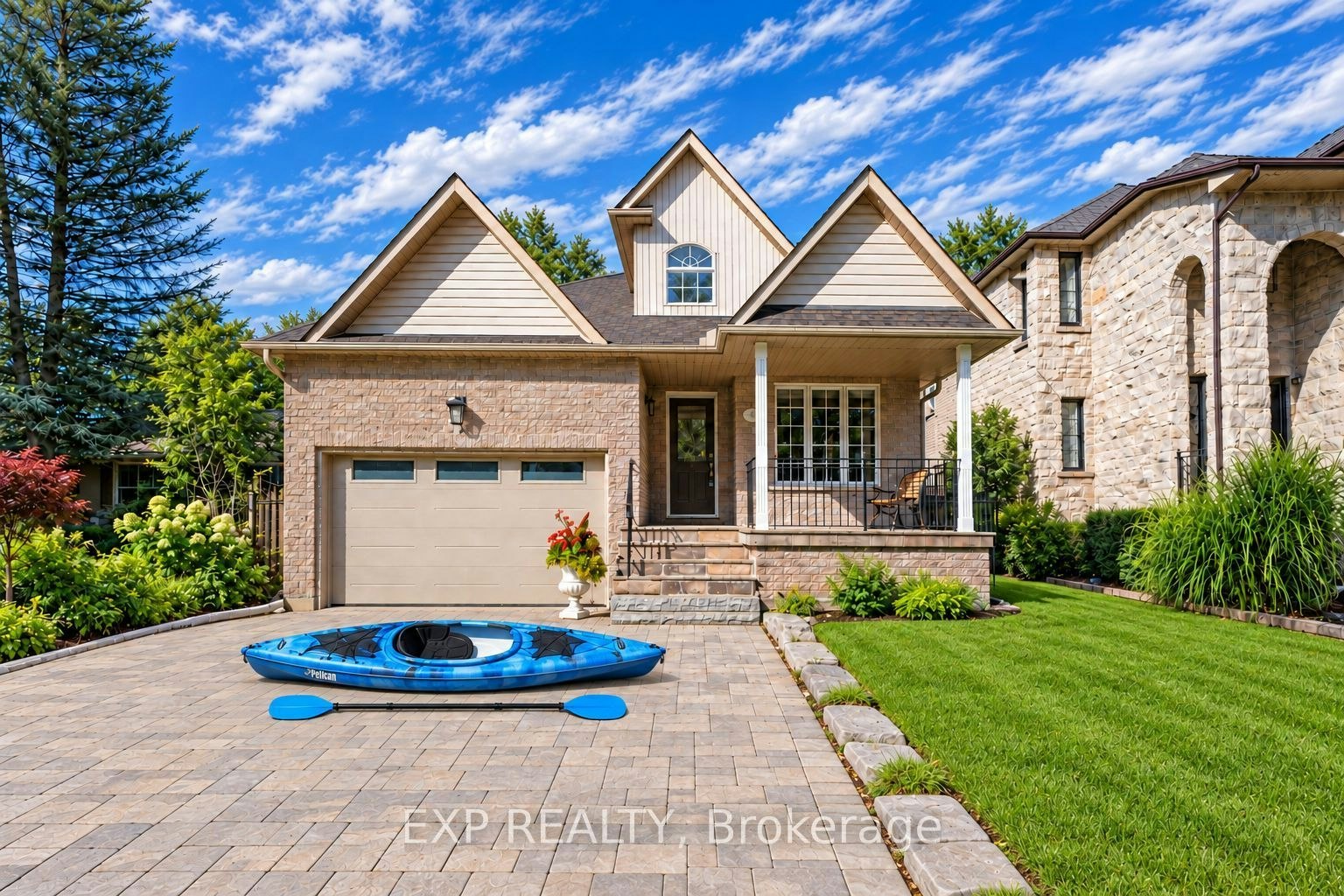 62 Fergus Avenue, Richmond Hill, ON, L4E 3C2