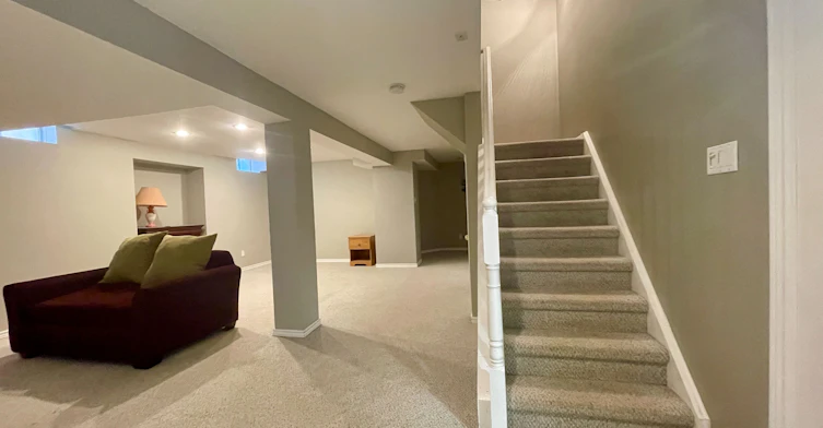 Lower-824 College Manor Drive, Newmarket, ON, L3Y 8G6 - 5