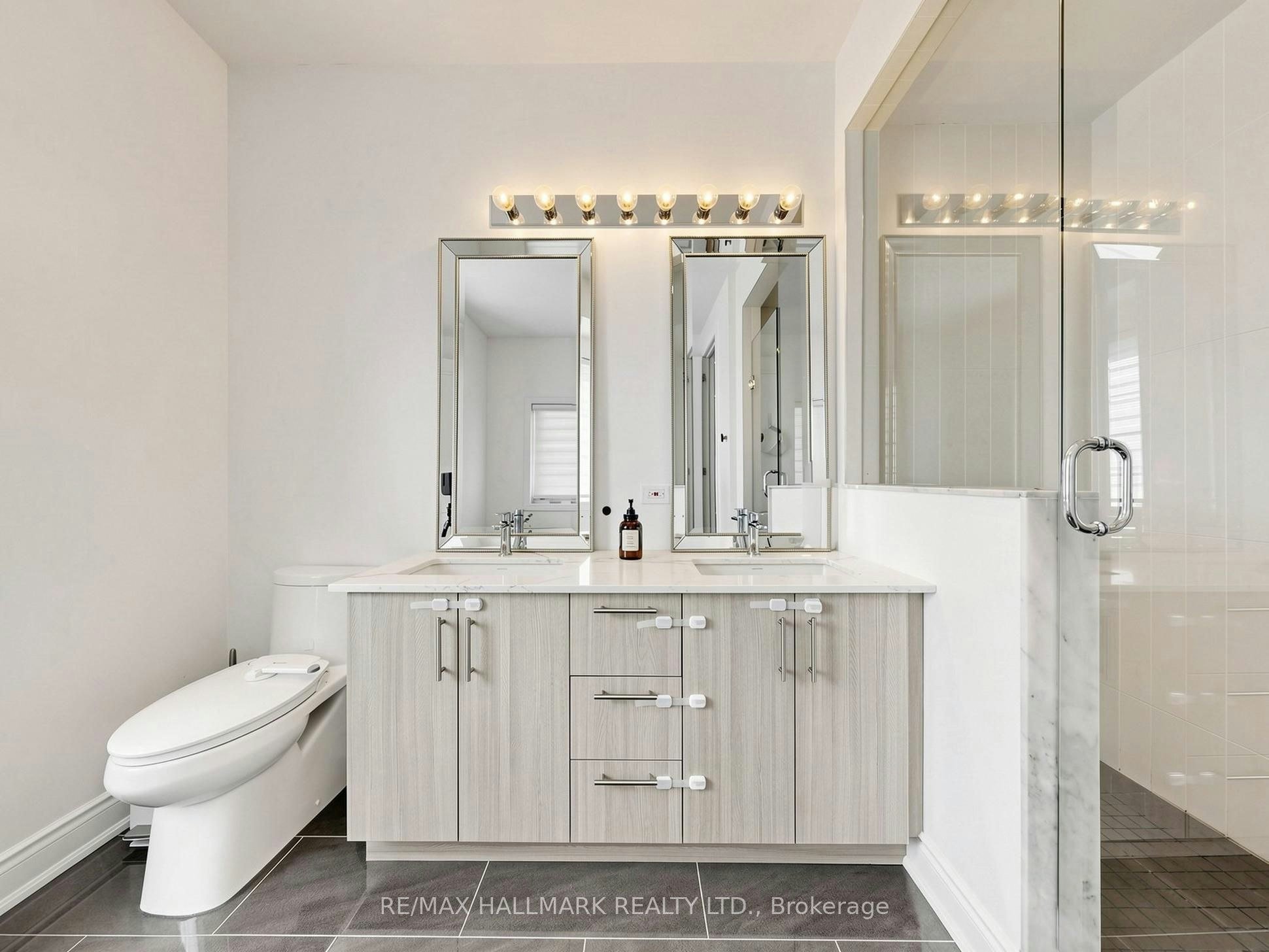 8313 Islington Avenue, Vaughan, ON, L4L 1X1 - 25