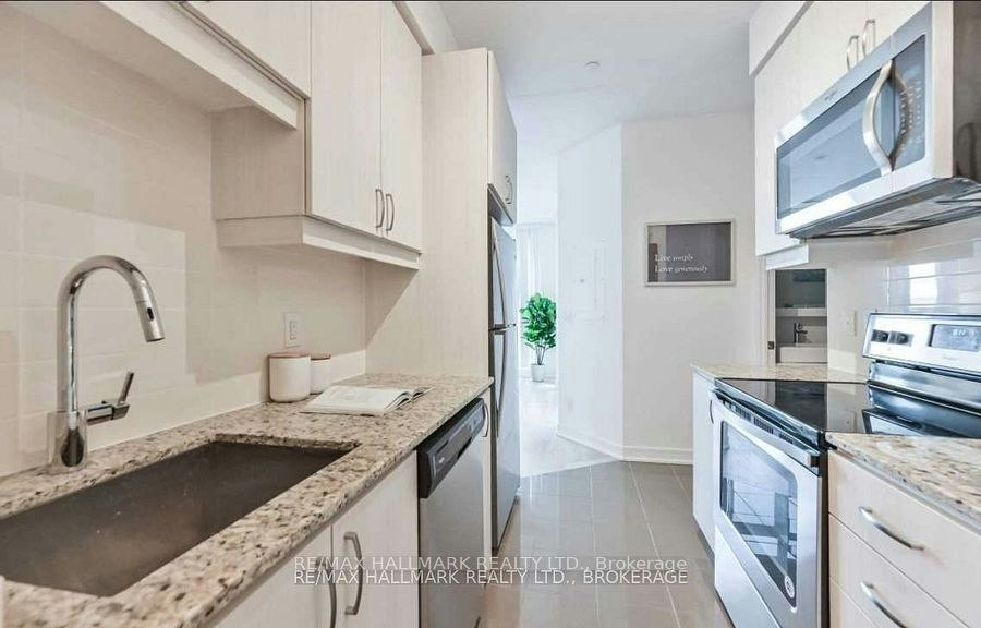 1210Nw-9201 Yonge Street, Richmond Hill, ON, L4C 6Z2 - 5
