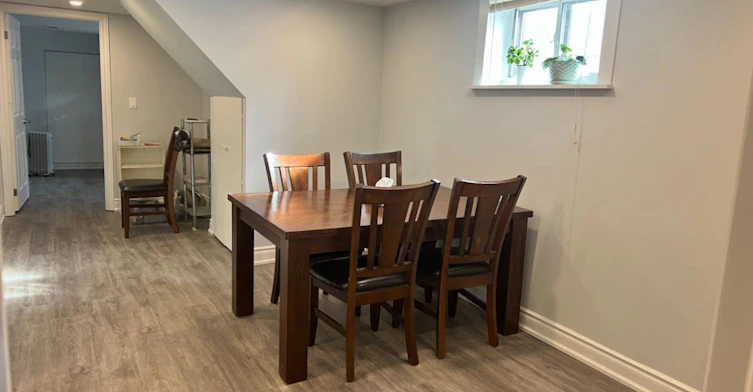 Bsmt-26 Beaverton Road S, Richmond Hill, ON, L4C 2H6