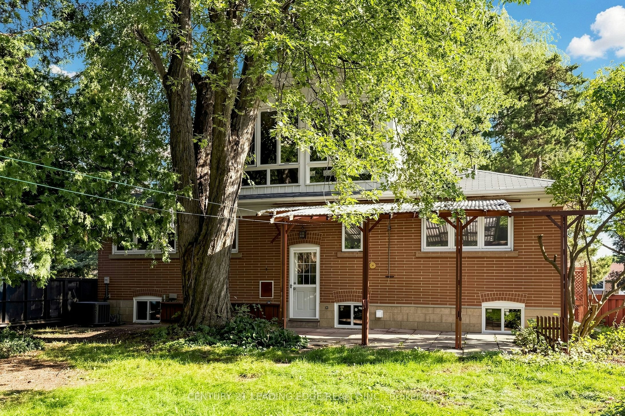 4 Rougecrest Drive, Markham, ON, L3P 3B6 - 49