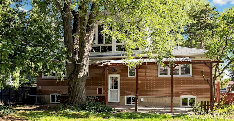 4 Rougecrest Drive, Markham, ON, L3P 3B6 - 49
