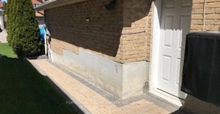 35 Storey Place, Markham, ON, L3S 3B7 - 2