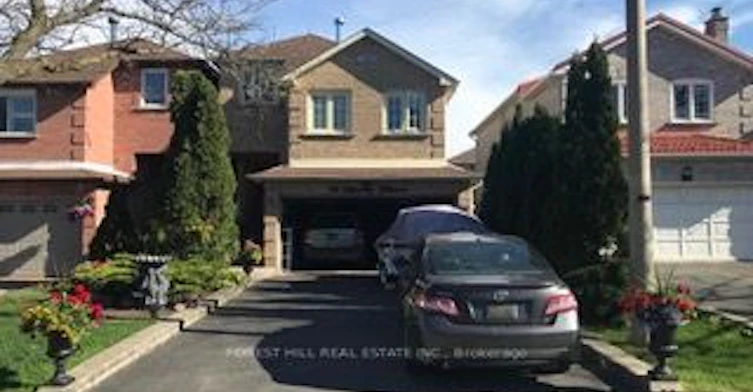 35 Storey Place, Markham, ON, L3S 3B7