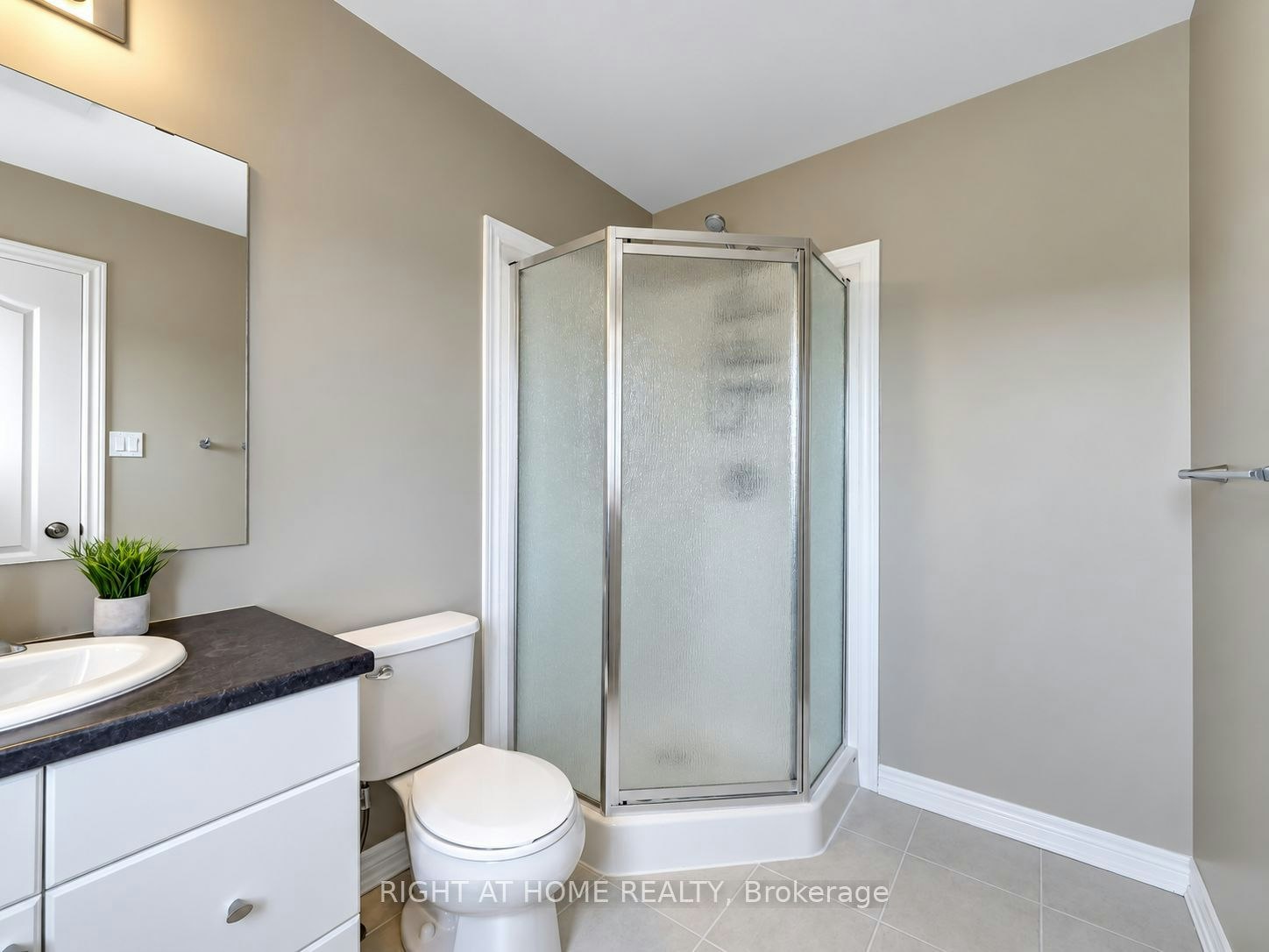187 Hutchinson Drive, New Tecumseth, ON, L9R 0P6 - 10