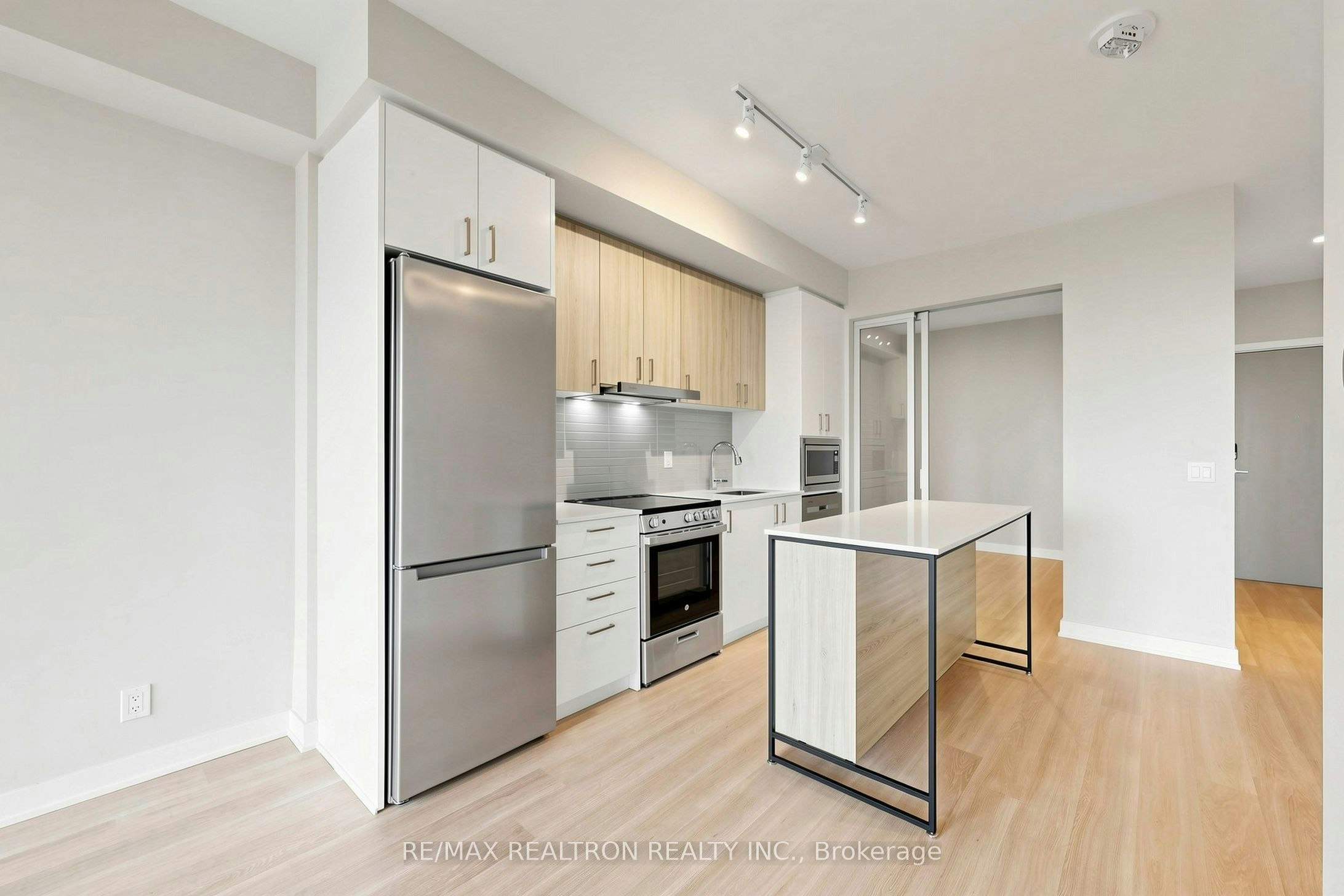 1909-50 Upper Mall Way, Vaughan, ON, L4J 0L8 - 11