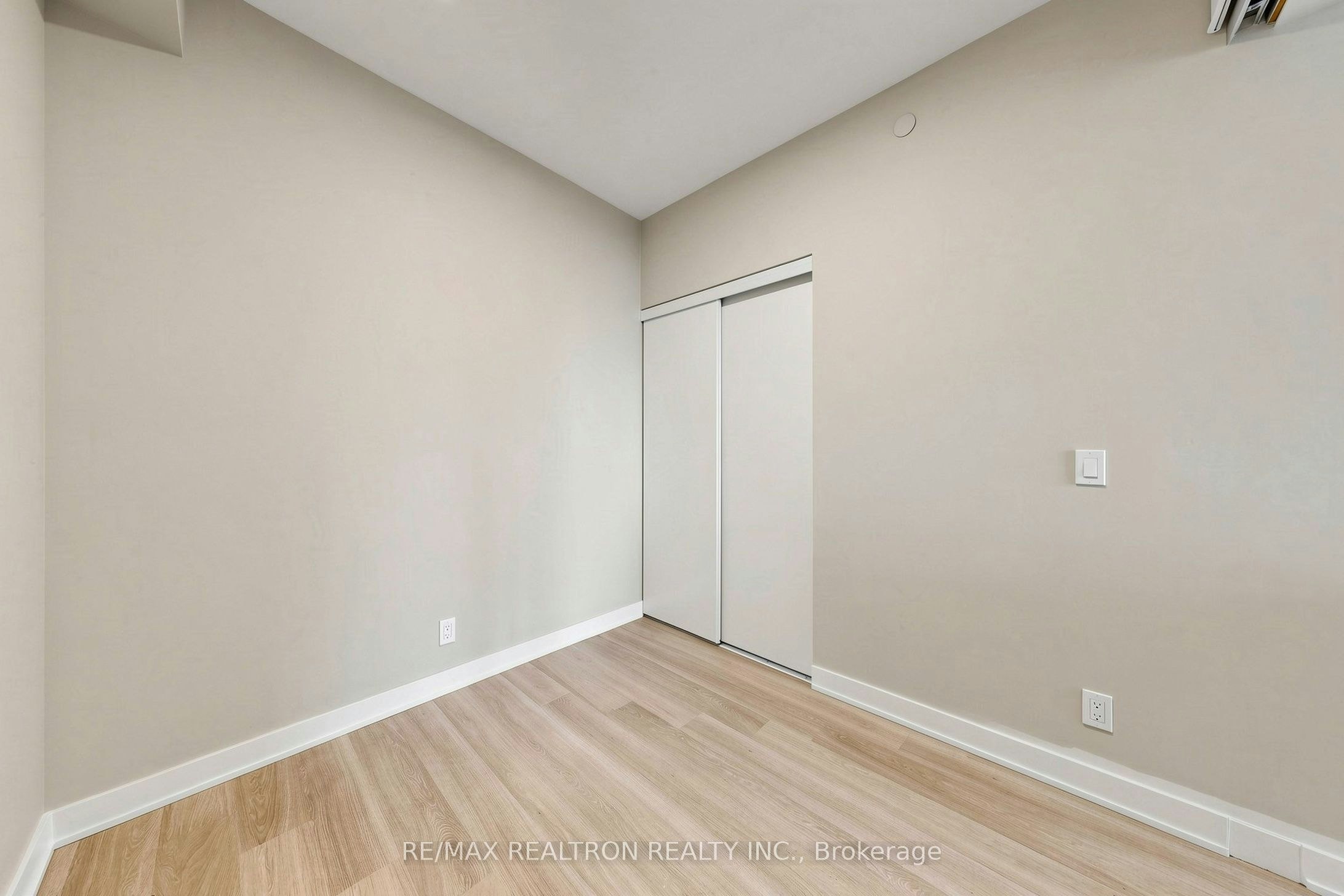 1909-50 Upper Mall Way, Vaughan, ON, L4J 0L8 - 22