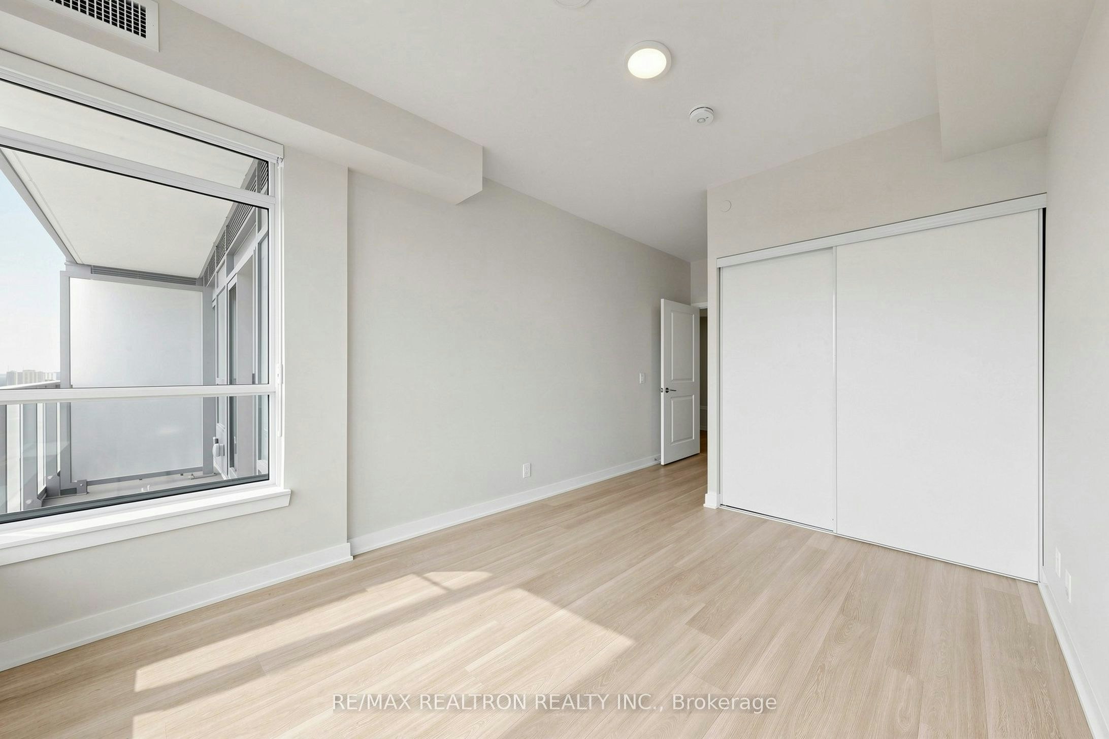 1909-50 Upper Mall Way, Vaughan, ON, L4J 0L8 - 17