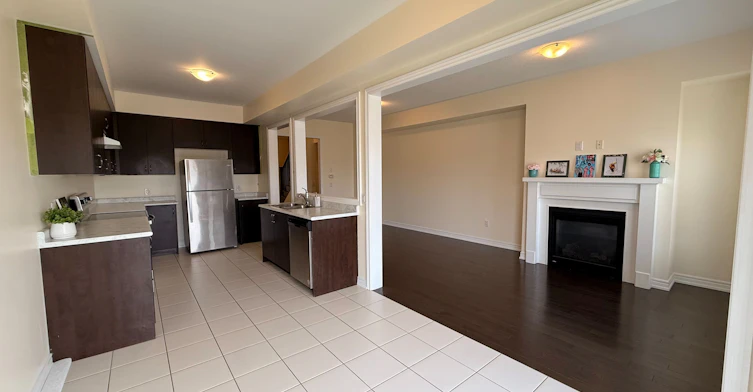 76 Blackwell Crescent, Bradford West Gwillimbury, ON, L3Z 4L4 - 4
