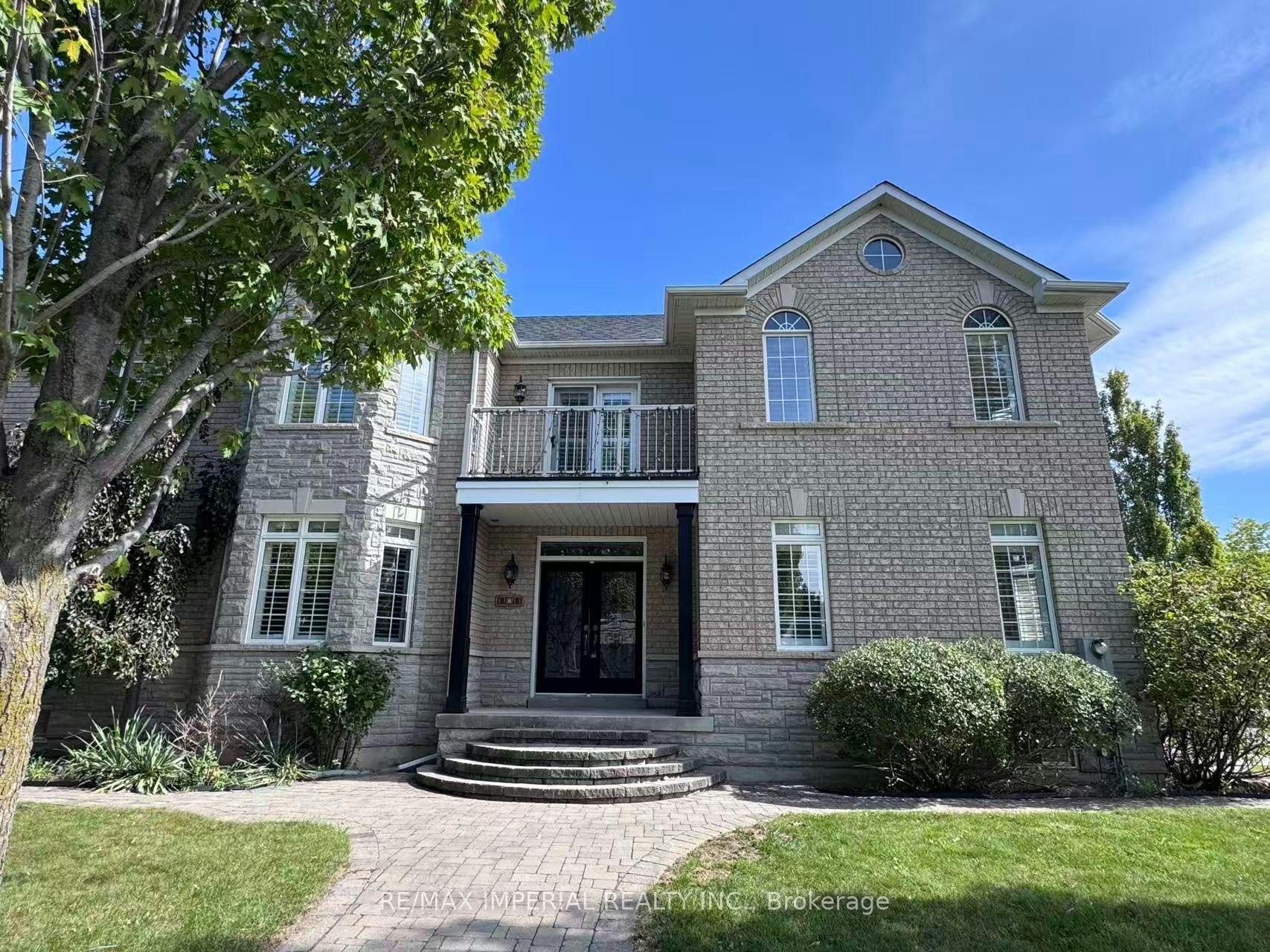 2 Andes Crescent, Vaughan, ON, L4H 3H5