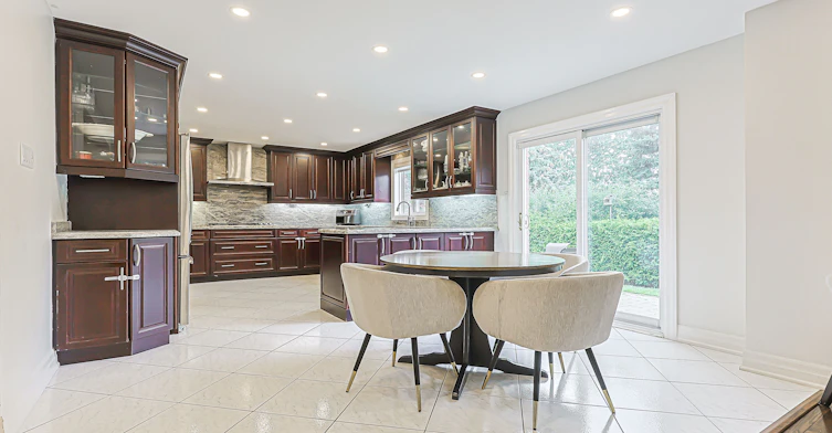 62 Pickett Crescent, Richmond Hill, ON, L4C 9L3 - 12