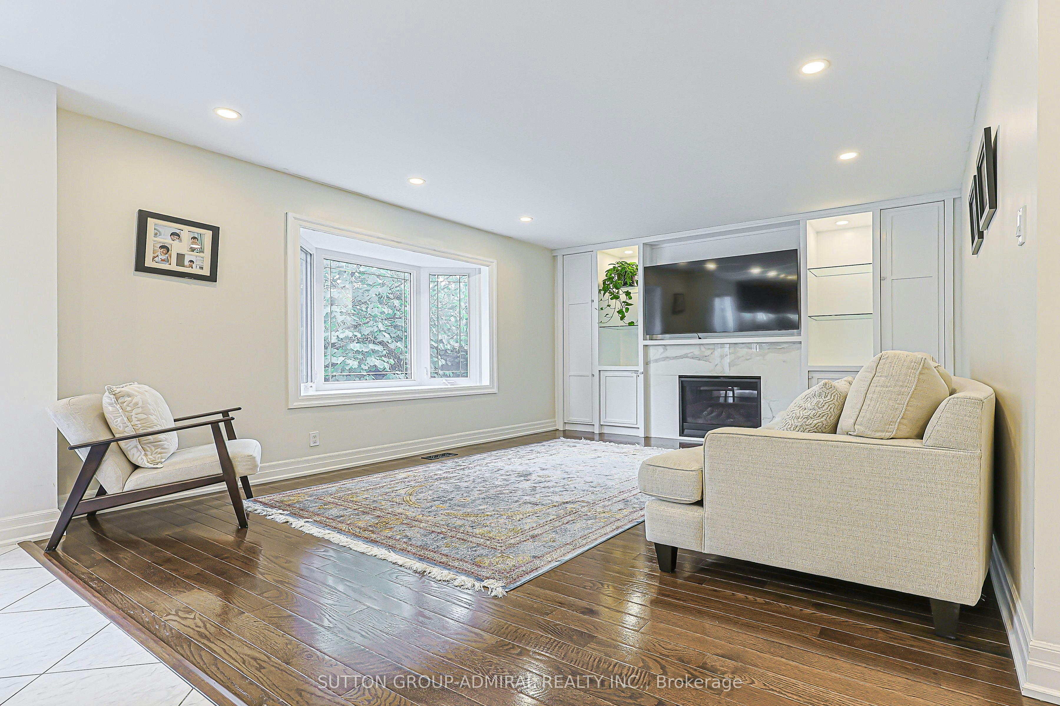 62 Pickett Crescent, Richmond Hill, ON, L4C 9L3 - 9