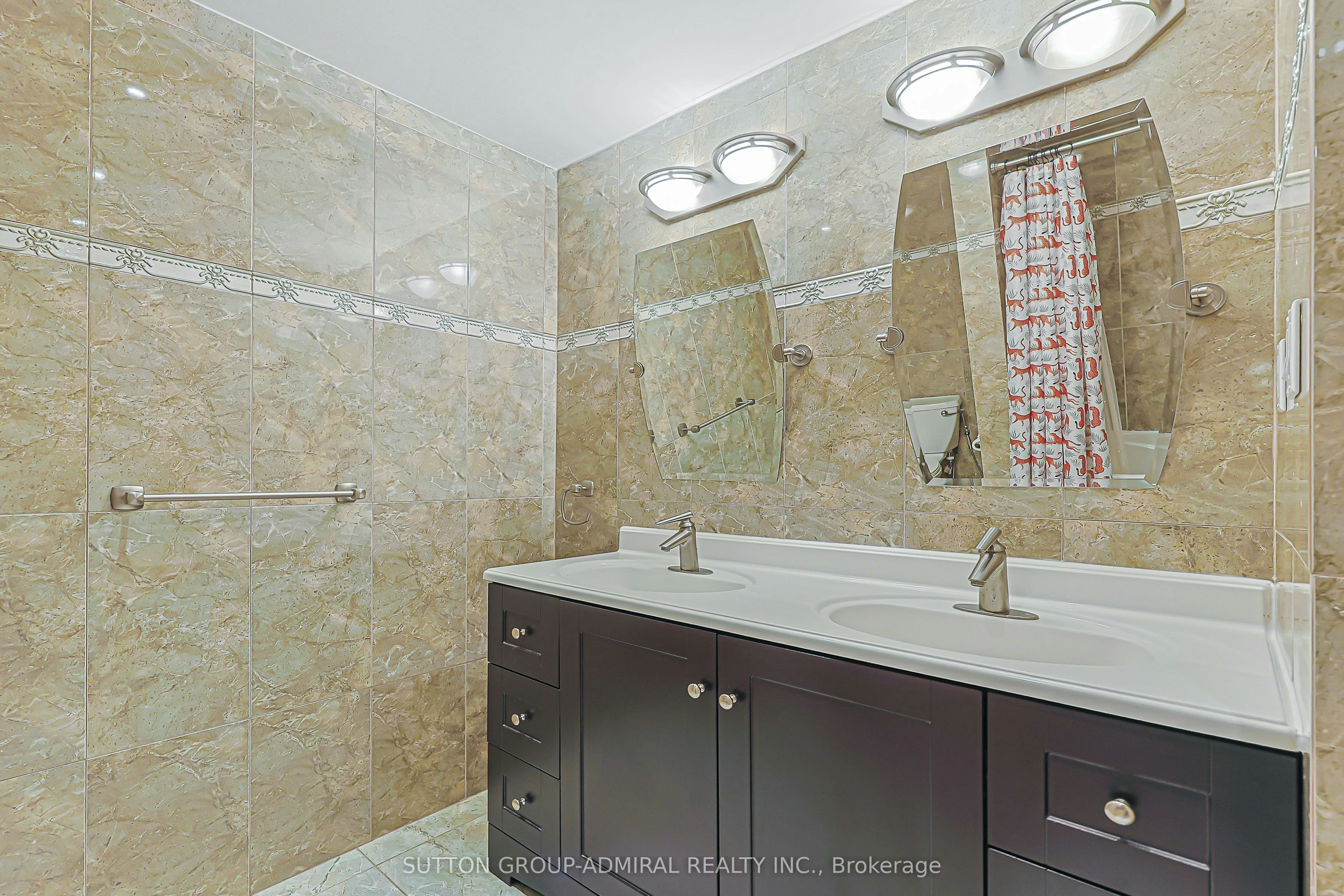 62 Pickett Crescent, Richmond Hill, ON, L4C 9L3 - 33