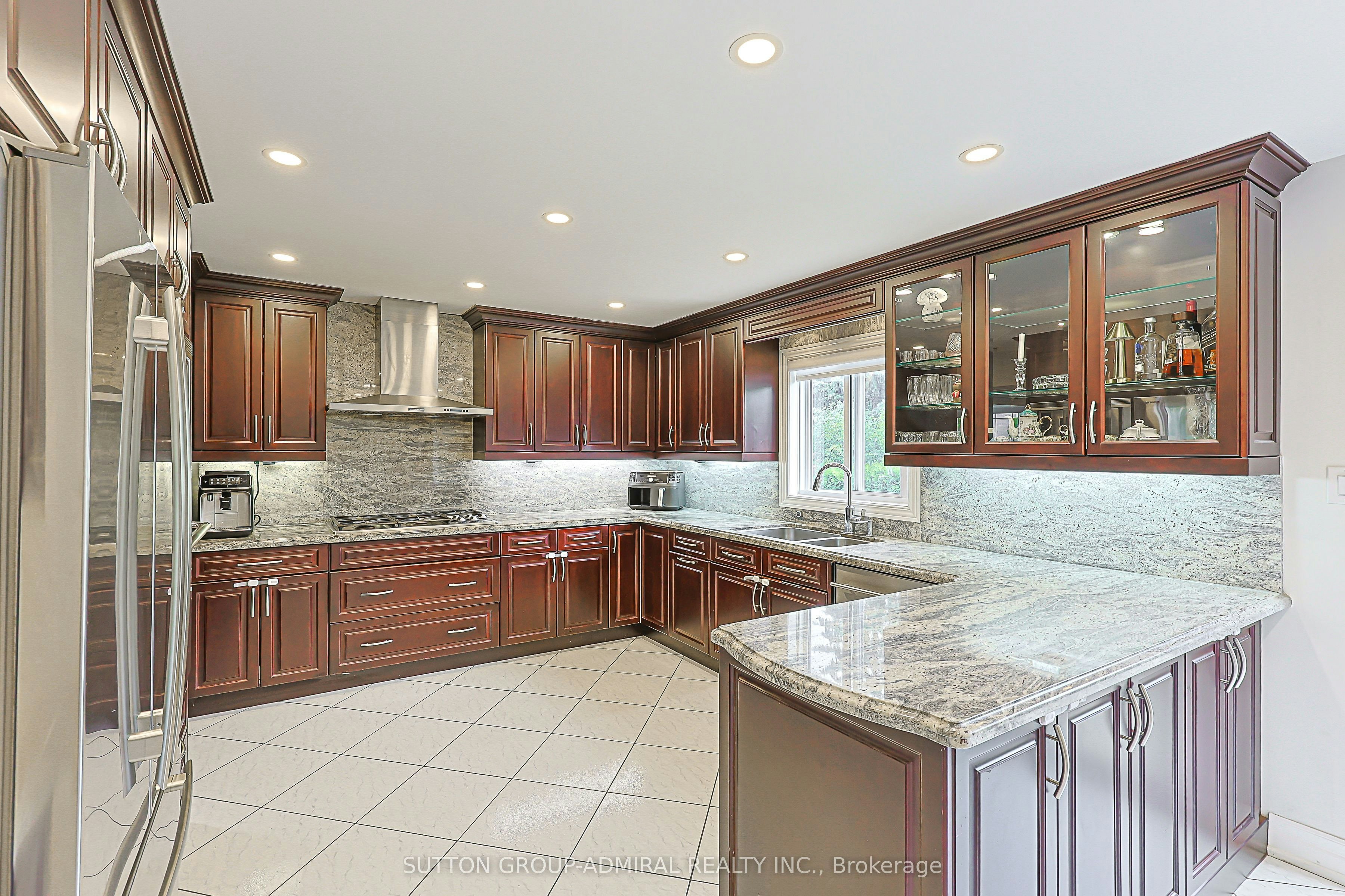 62 Pickett Crescent, Richmond Hill, ON, L4C 9L3 - 13