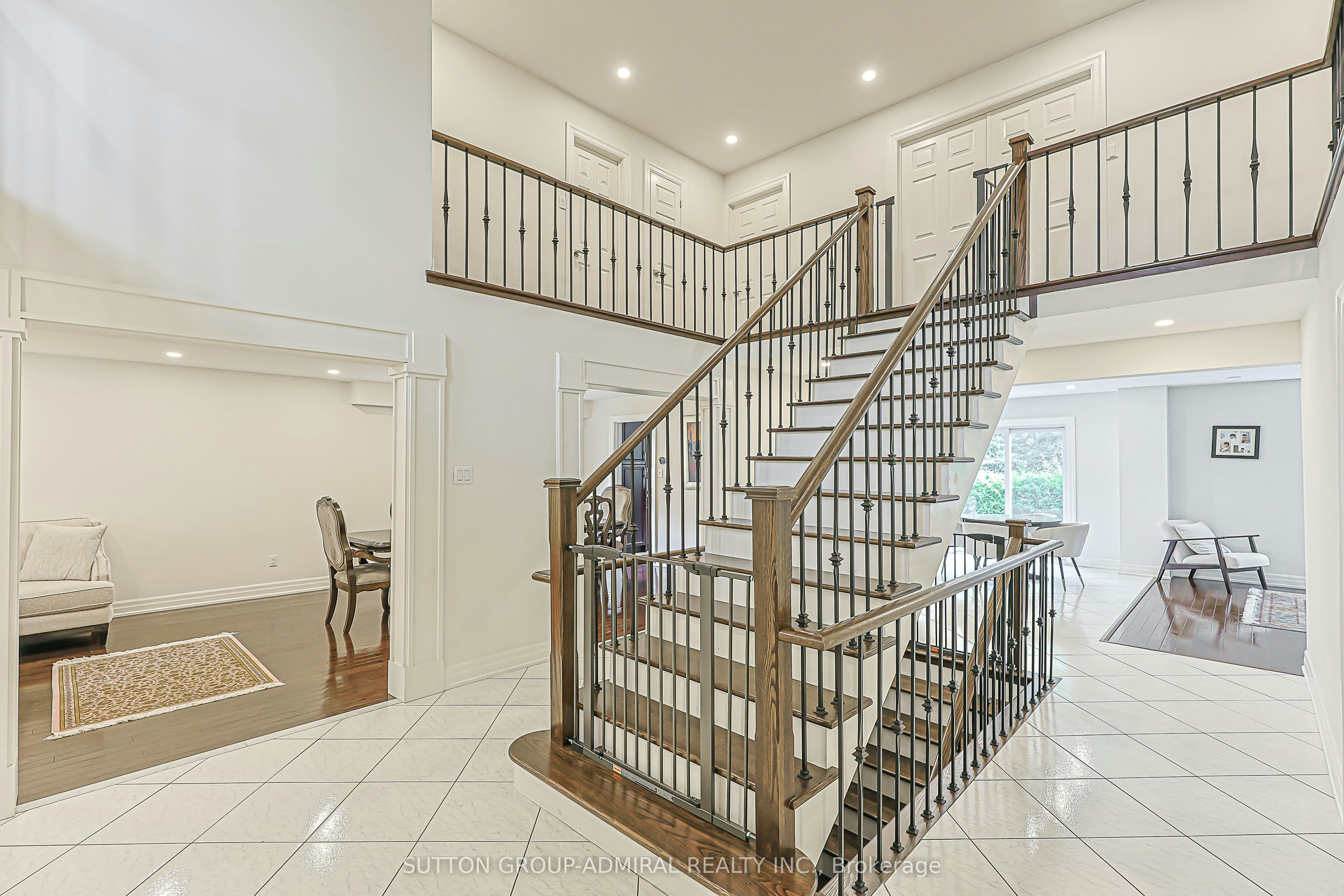 62 Pickett Crescent, Richmond Hill, ON, L4C 9L3 - 4