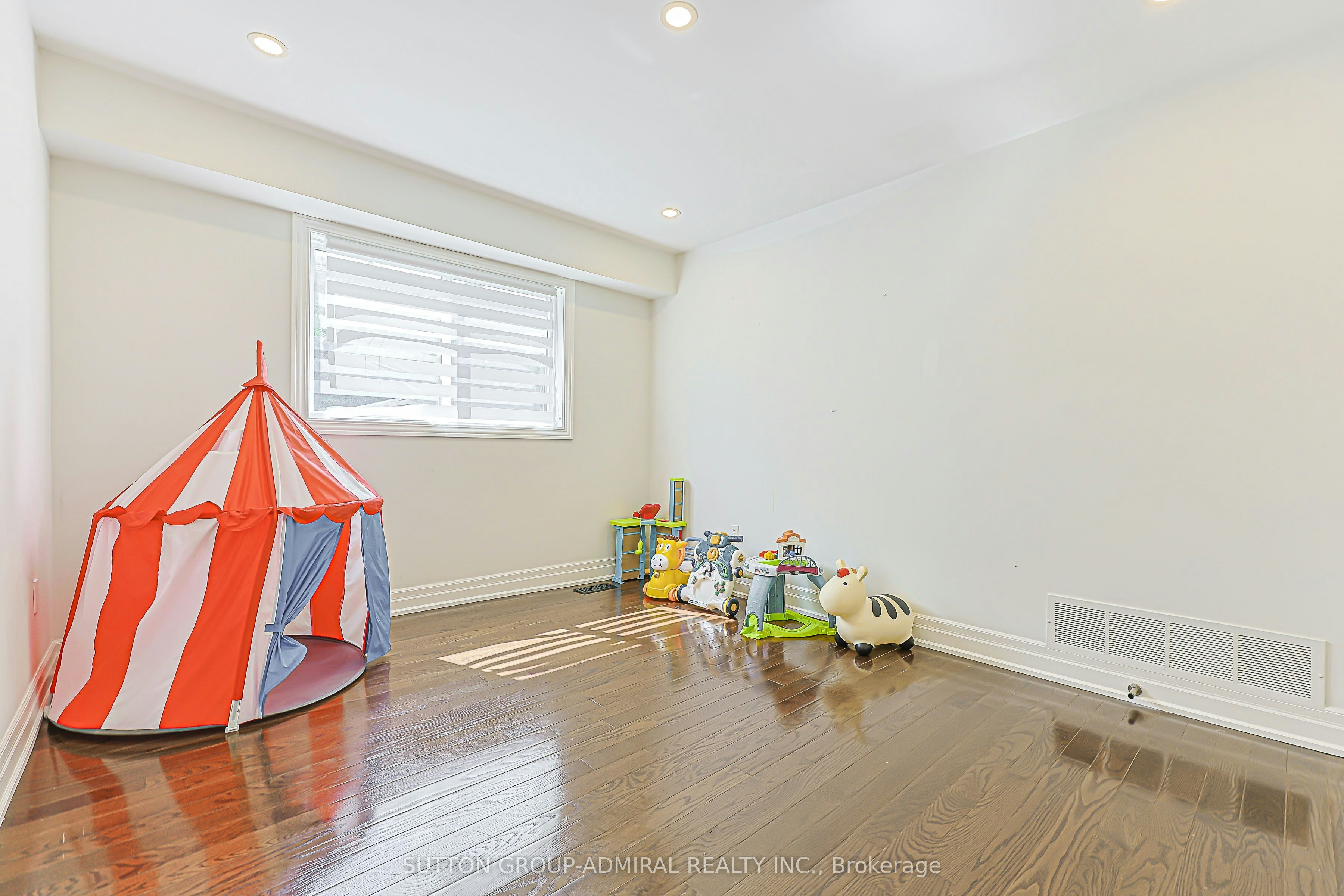 62 Pickett Crescent, Richmond Hill, ON, L4C 9L3 - 18
