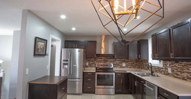 7 Pridham Crescent, Essa, ON, L0M 1B2 - 7