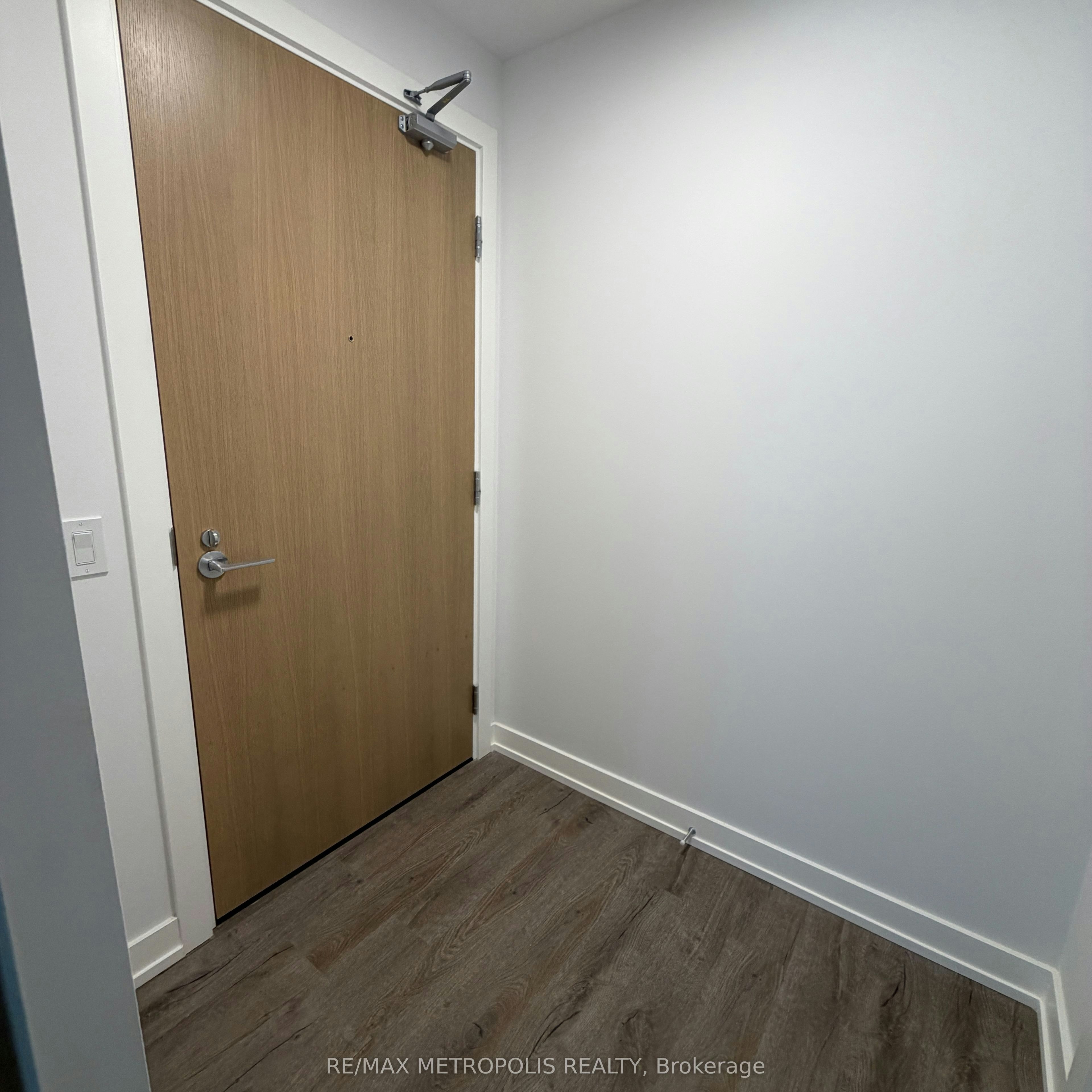 1507 B-21 Meadowdale Road, Vaughan, ON, L4K 0H6 - 2