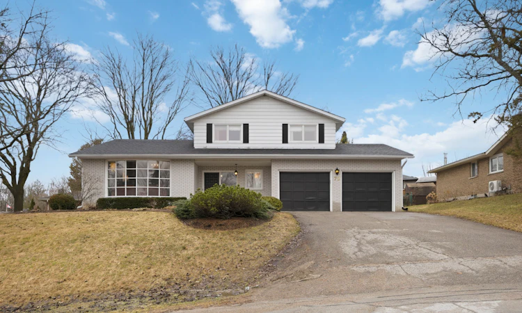 72 Beaver Ridge Drive