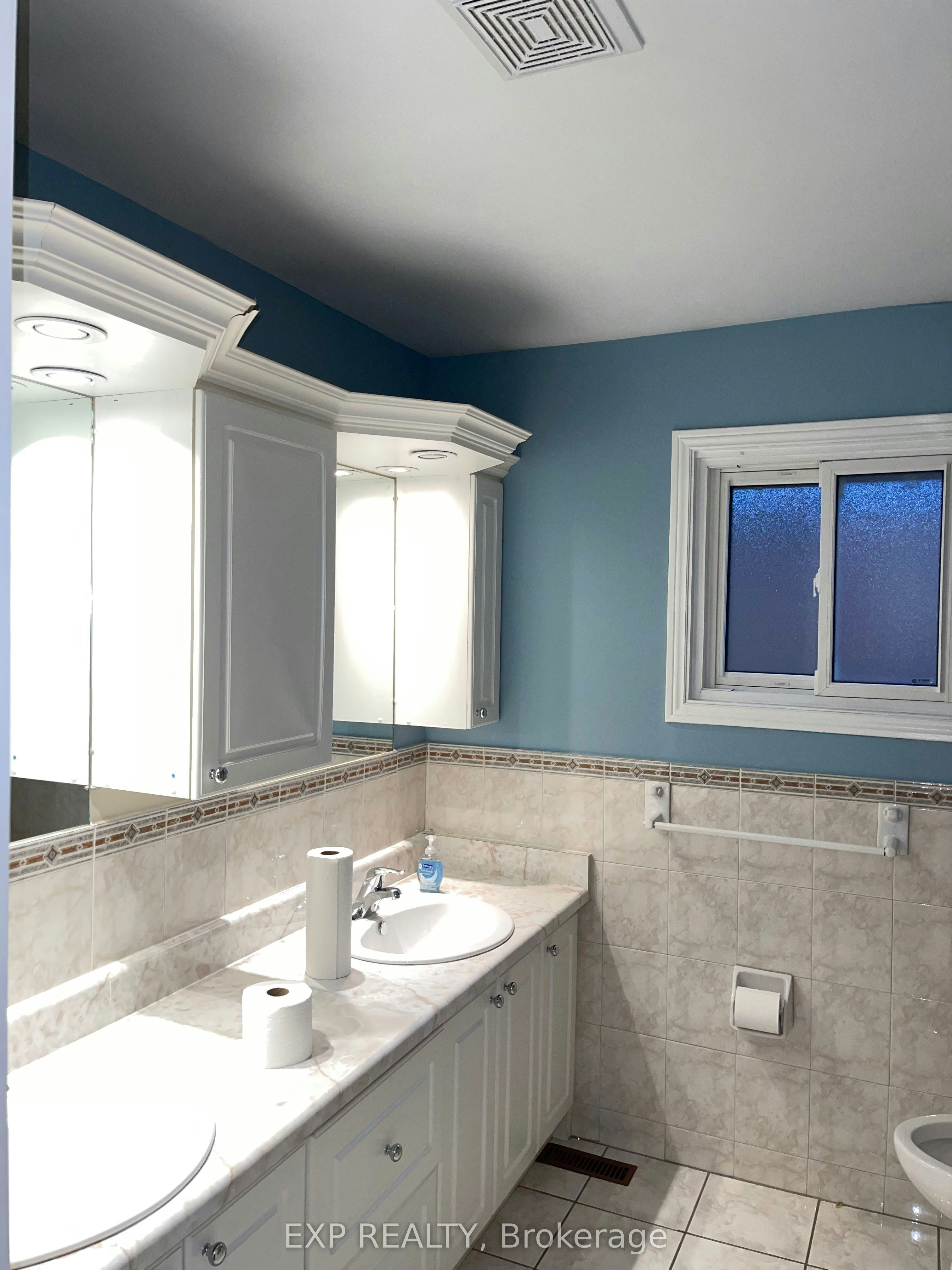 29 Gayla Street, Vaughan, ON, L4J 6W2 - 10