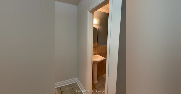 29 Gayla Street, Vaughan, ON, L4J 6W2 - 7