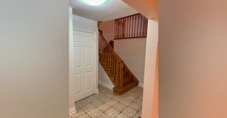 29 Gayla Street, Vaughan, ON, L4J 6W2 - 6