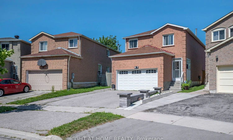 87 William Honey Crescent