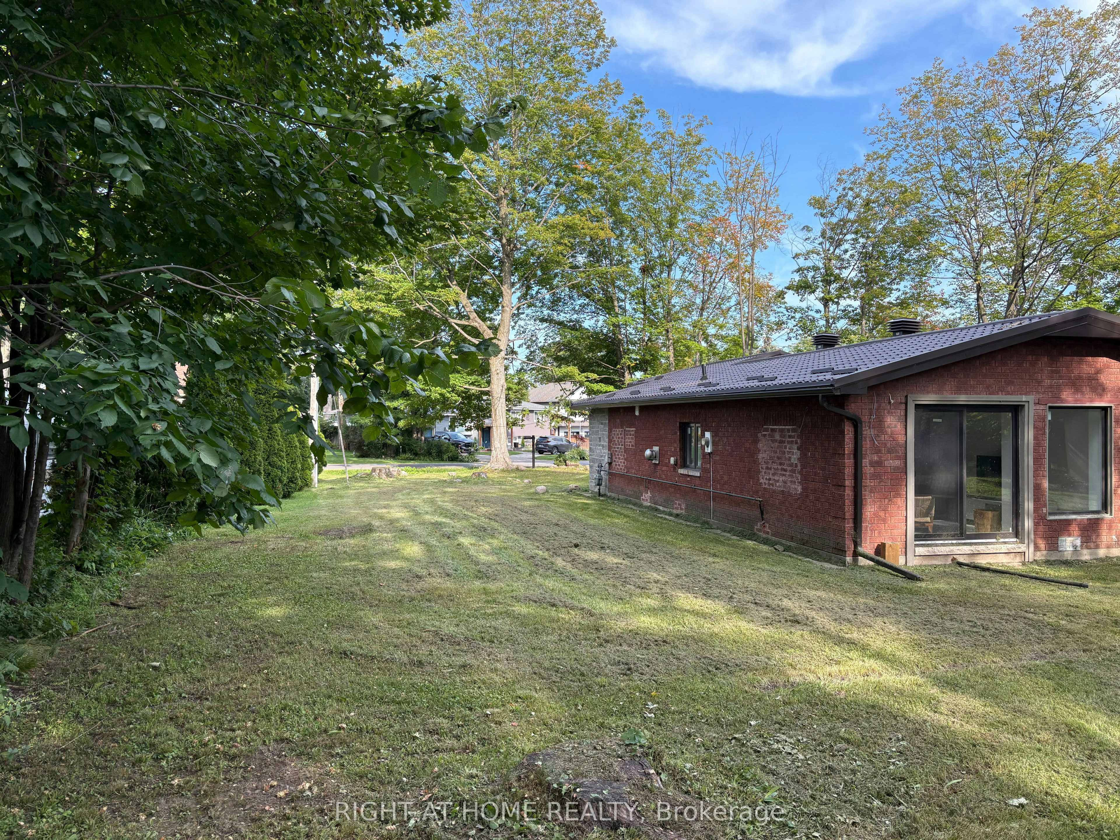2012 Inglewood Drive, Innisfil, ON, L9S 1Z1 - 16