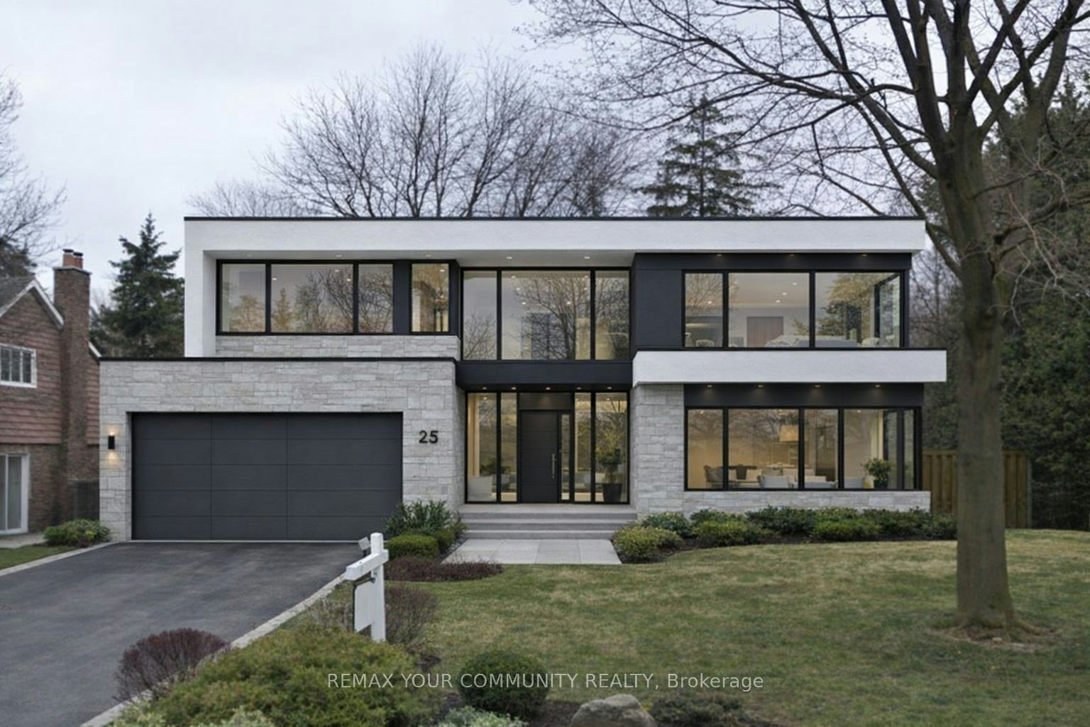 25 Alcaine Court, Markham, ON, L3T 2G8