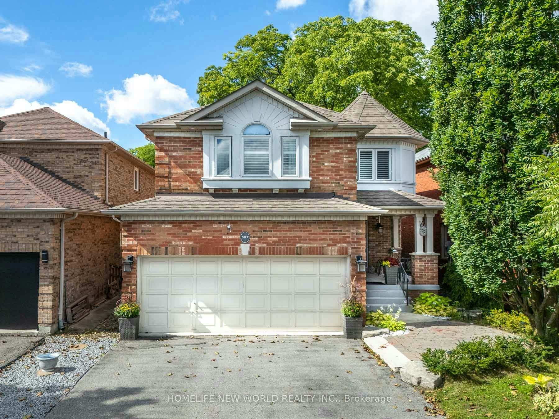 397 Hewitt Circle, Newmarket, ON, L3X 2L8