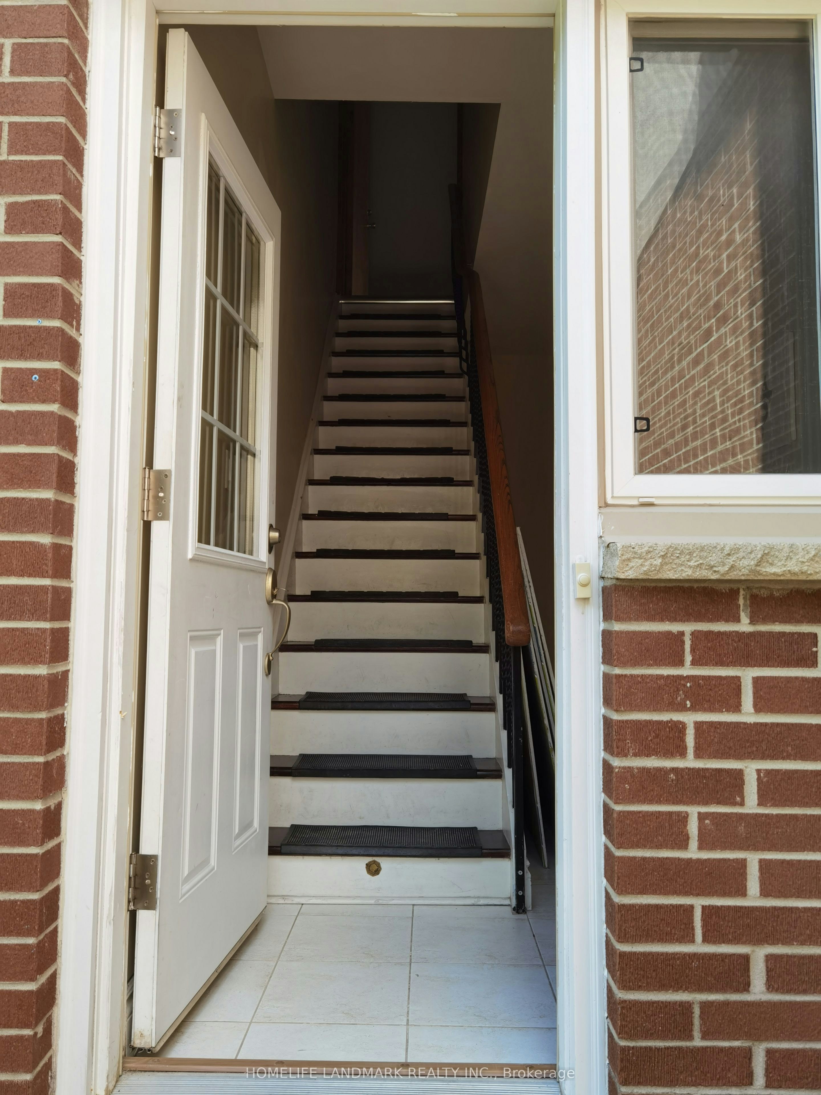 109 Brookside Road S, Richmond Hill, ON, L4C 0J6 - 3