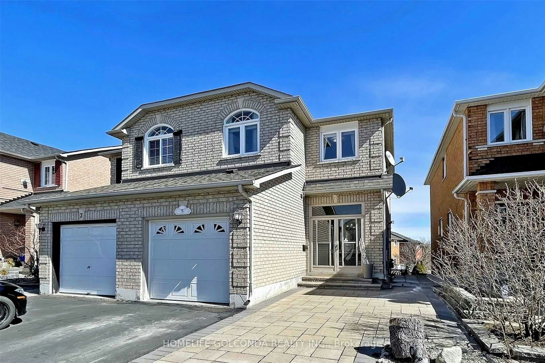 5 Bridlepath Street E, Richmond Hill, ON, L4S 1V8 - 2